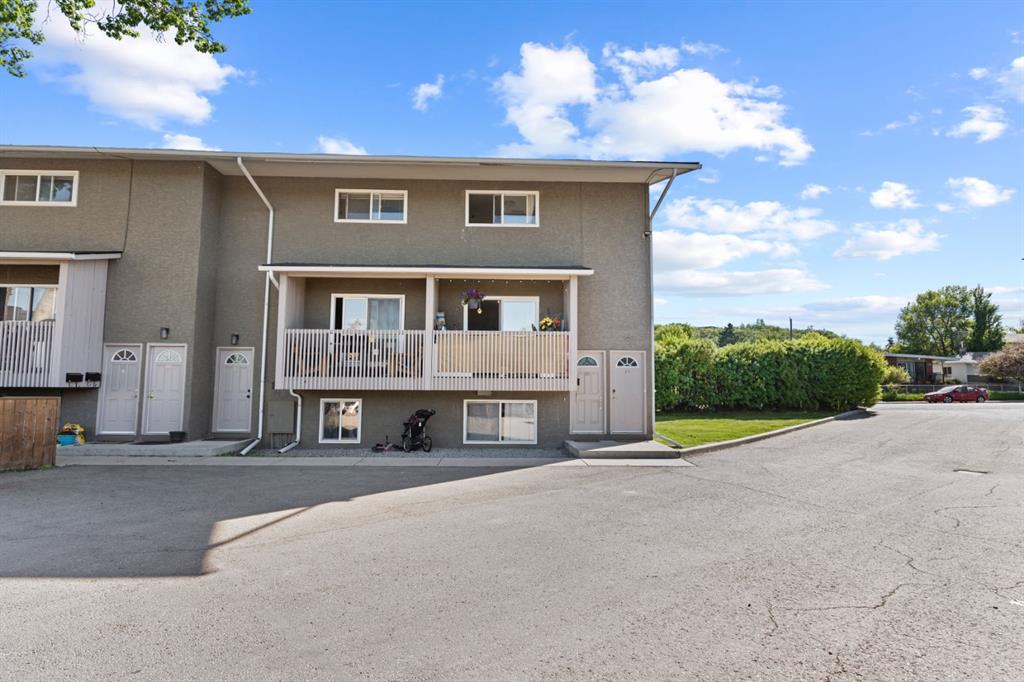 Picture of 19, 8112 36 Avenue NW, Calgary Real Estate Listing