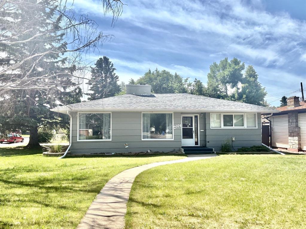Picture of 2914 6 Avenue S, Lethbridge Real Estate Listing