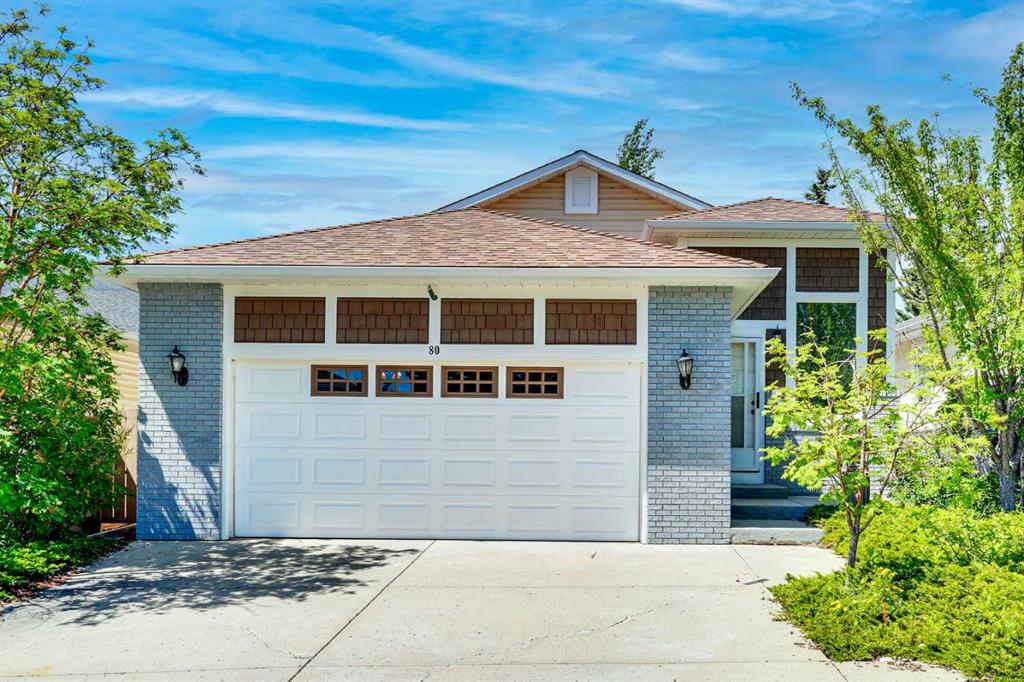 Picture of 80 Scanlon Place NW, Calgary Real Estate Listing