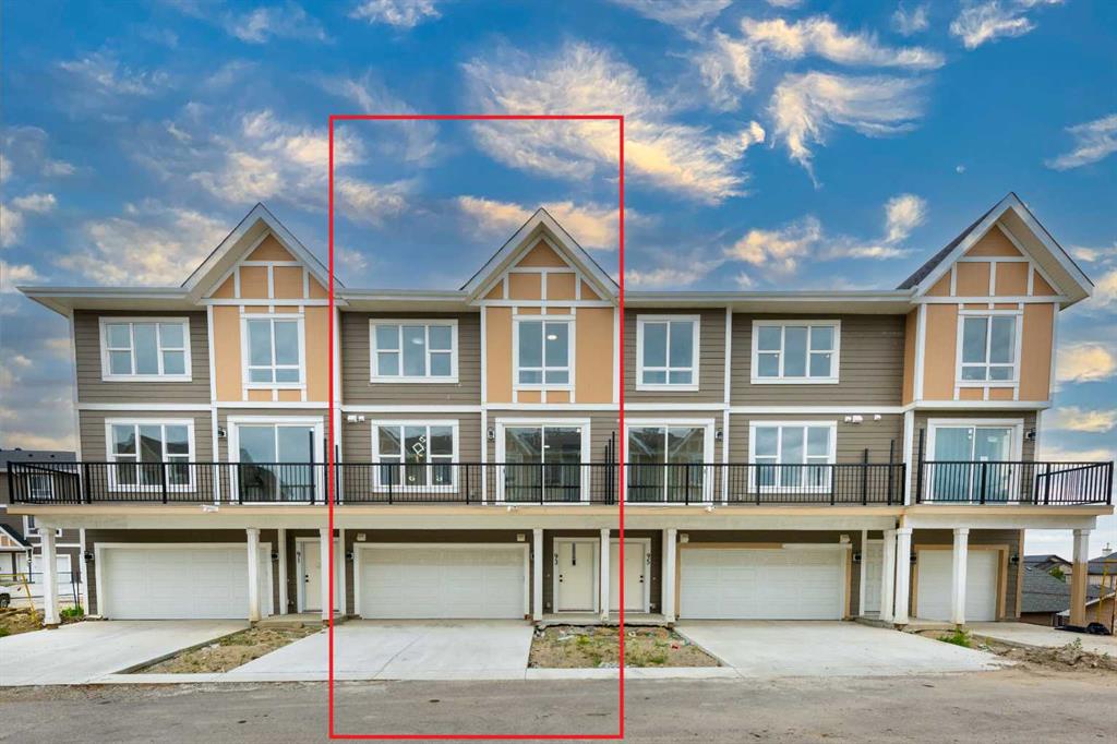 Picture of 93 Sherwood Lane NW, Calgary Real Estate Listing