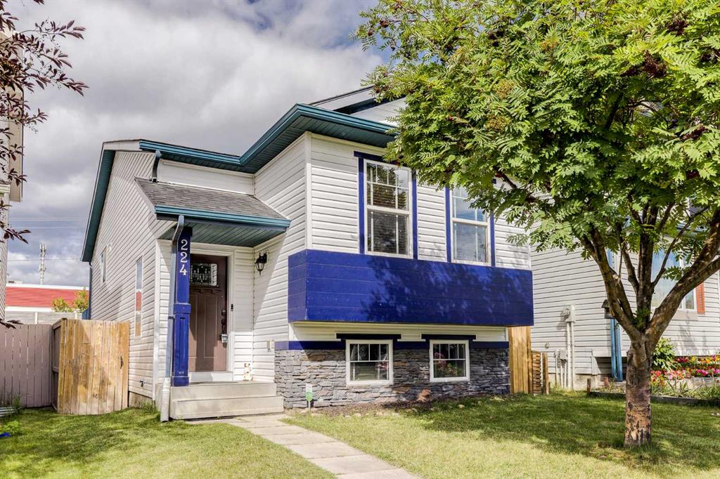 Picture of 224 Covehaven Road NE, Calgary Real Estate Listing