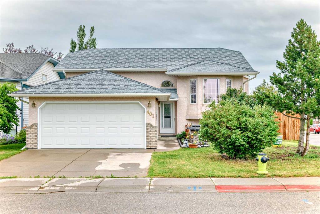 Picture of 401 Strathford Bay , Strathmore Real Estate Listing