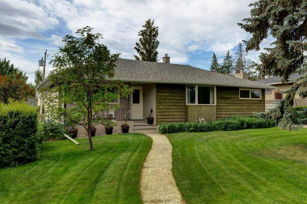 Picture of 39 Gladys Ridge Road SW, Calgary Real Estate Listing