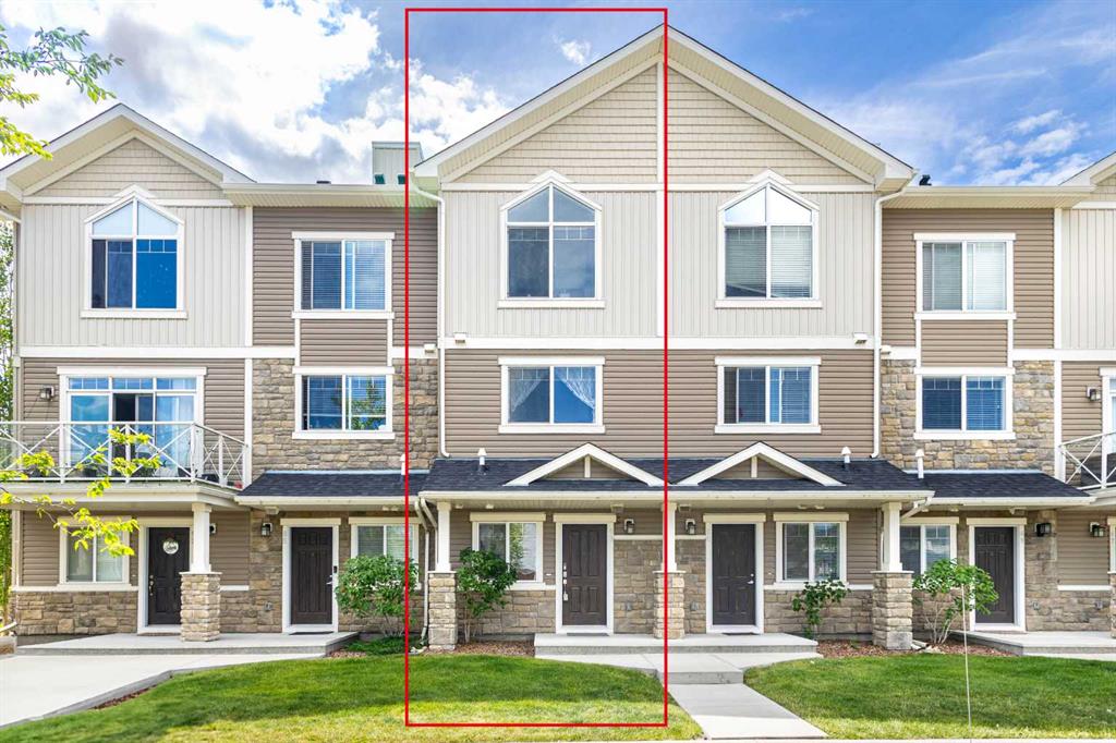 Picture of 53 Skyview Ranch Manor NE, Calgary Real Estate Listing