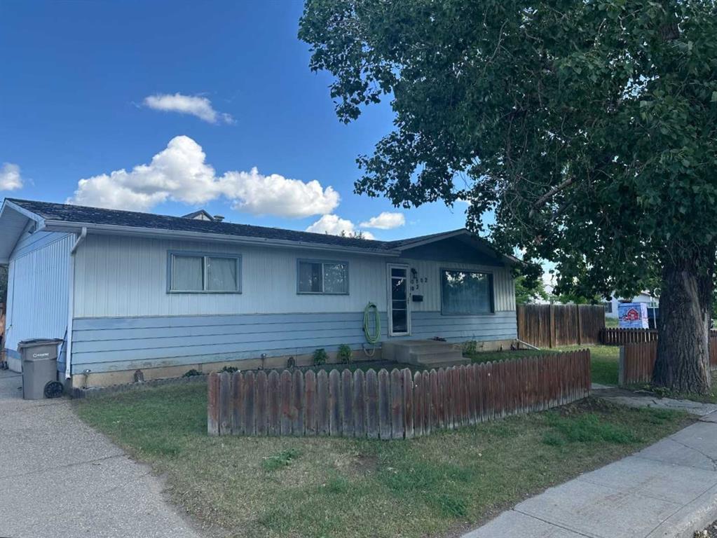 Picture of 10802 102 Street , Grande Prairie Real Estate Listing