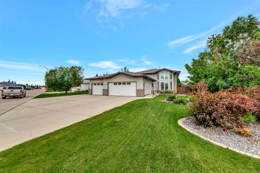 Picture of 3909 65 Avenue , Lloydminster Real Estate Listing
