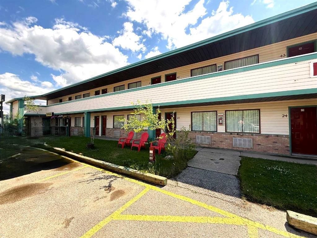 Picture of Drumheller Real Estate Listing