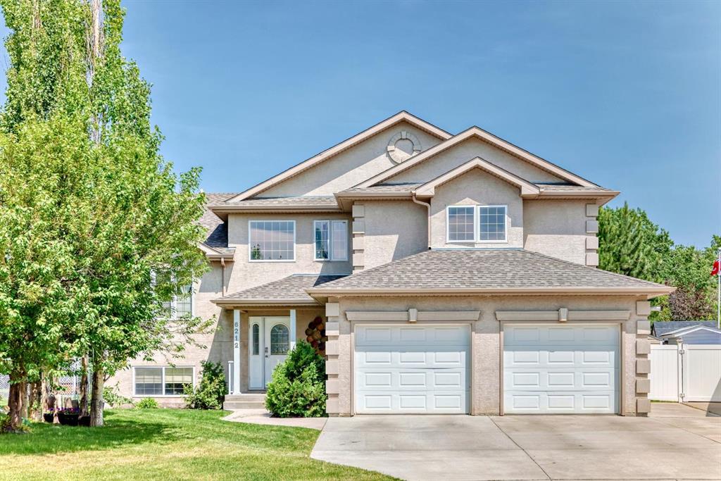 Picture of 6212 Davis Place , Olds Real Estate Listing
