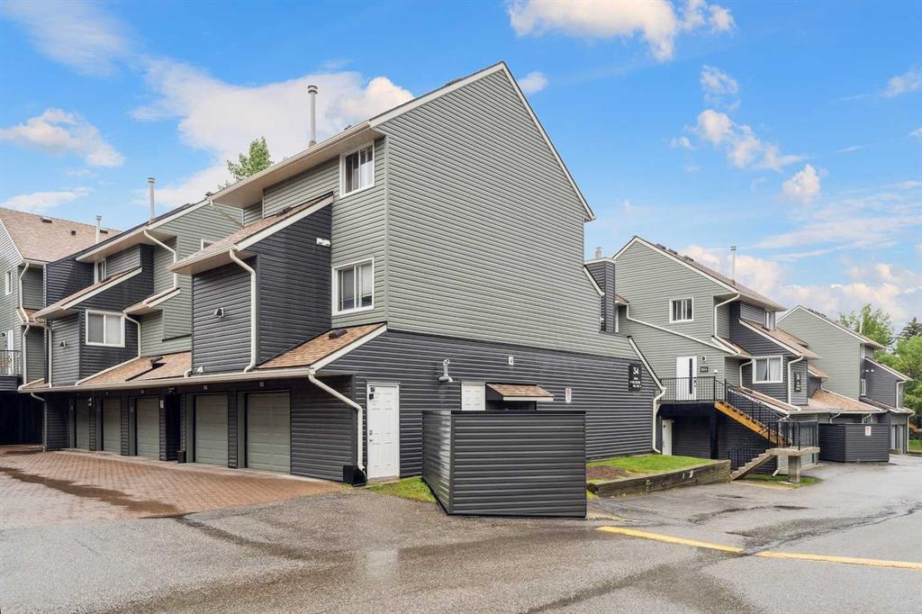 Picture of 113, 34 Glamis Green SW, Calgary Real Estate Listing