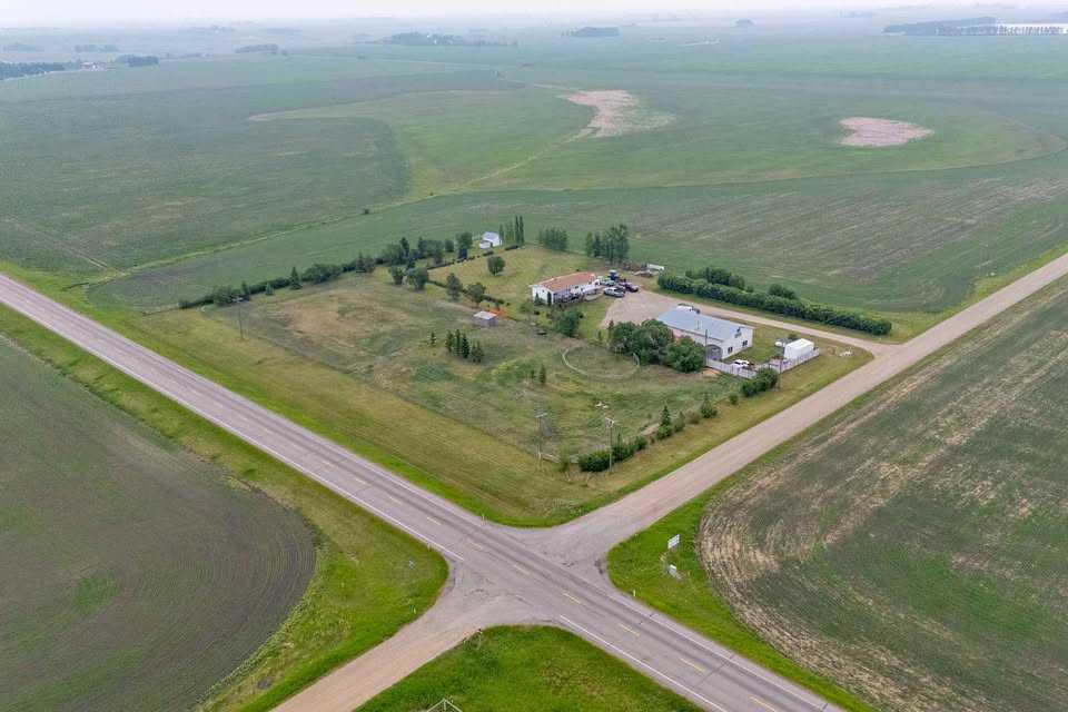 Picture of 31275 Range Road 13  , Rural Mountain View County Real Estate Listing