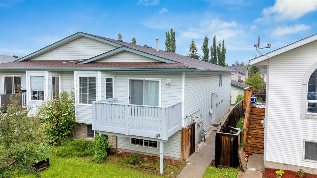 Picture of 49 Old Boomer Road , Sylvan Lake Real Estate Listing