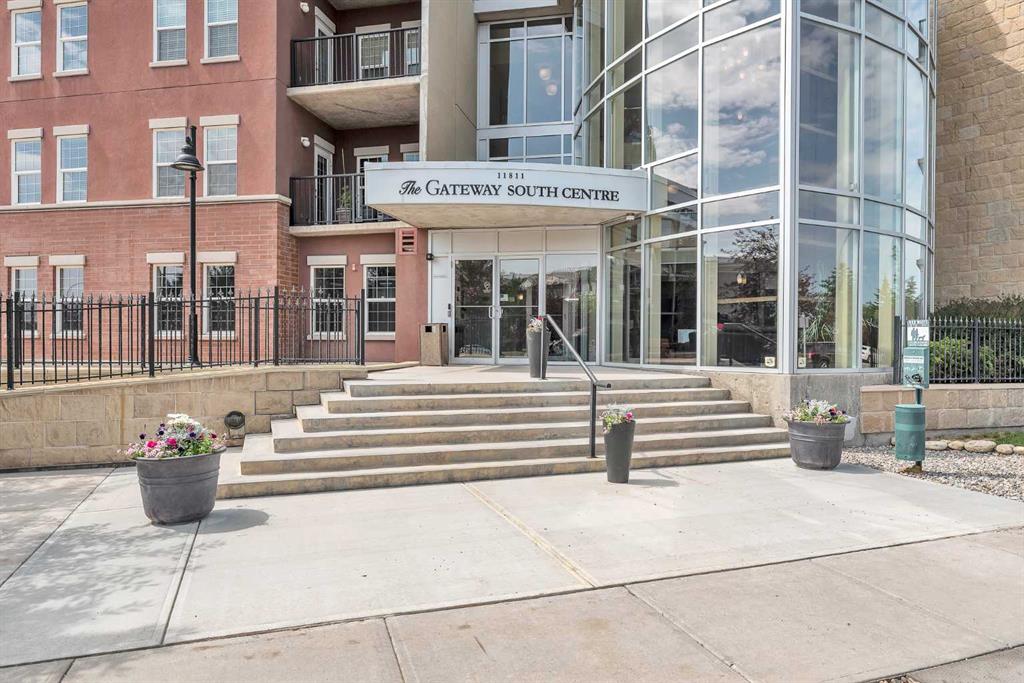 Picture of 2303, 11811 Lake Fraser Drive SE, Calgary Real Estate Listing