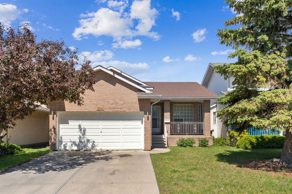 Picture of 894 Applewood Drive SE, Calgary Real Estate Listing