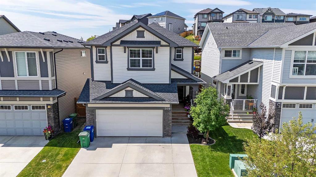 Picture of 308 Hillcrest Drive SW, Airdrie Real Estate Listing