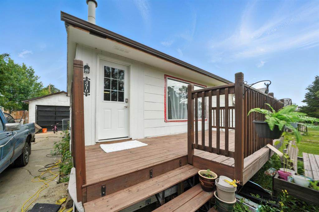 Picture of 4910 53 Avenue  , Rimbey Real Estate Listing
