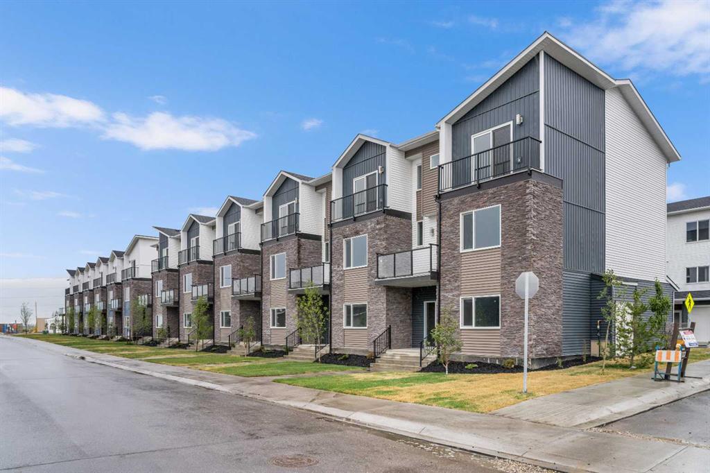 Picture of 341 Red Sky Terrace NE, Calgary Real Estate Listing
