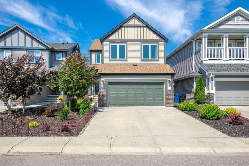 Picture of 619 Copperpond Circle SE, Calgary Real Estate Listing