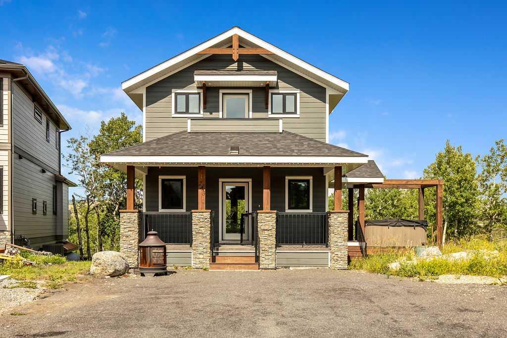 Picture of 243 Cottageclub Crescent , Rural Rocky View County Real Estate Listing