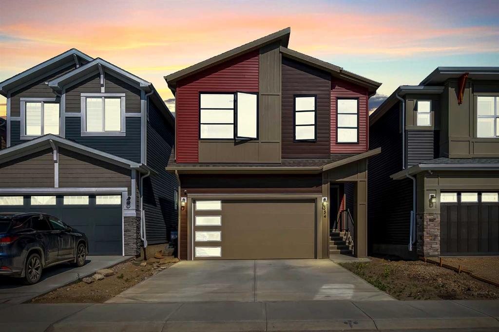 Picture of 154 Silver Spruce Grove SW, Calgary Real Estate Listing