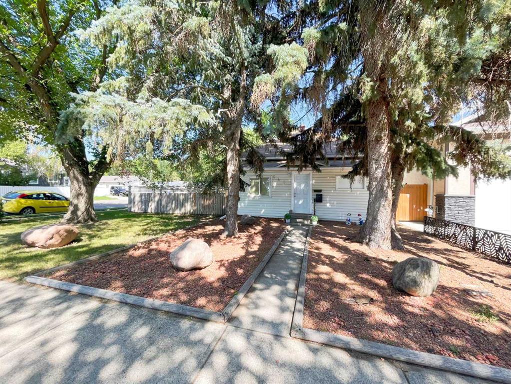 Picture of 645 16 Street N, Lethbridge Real Estate Listing