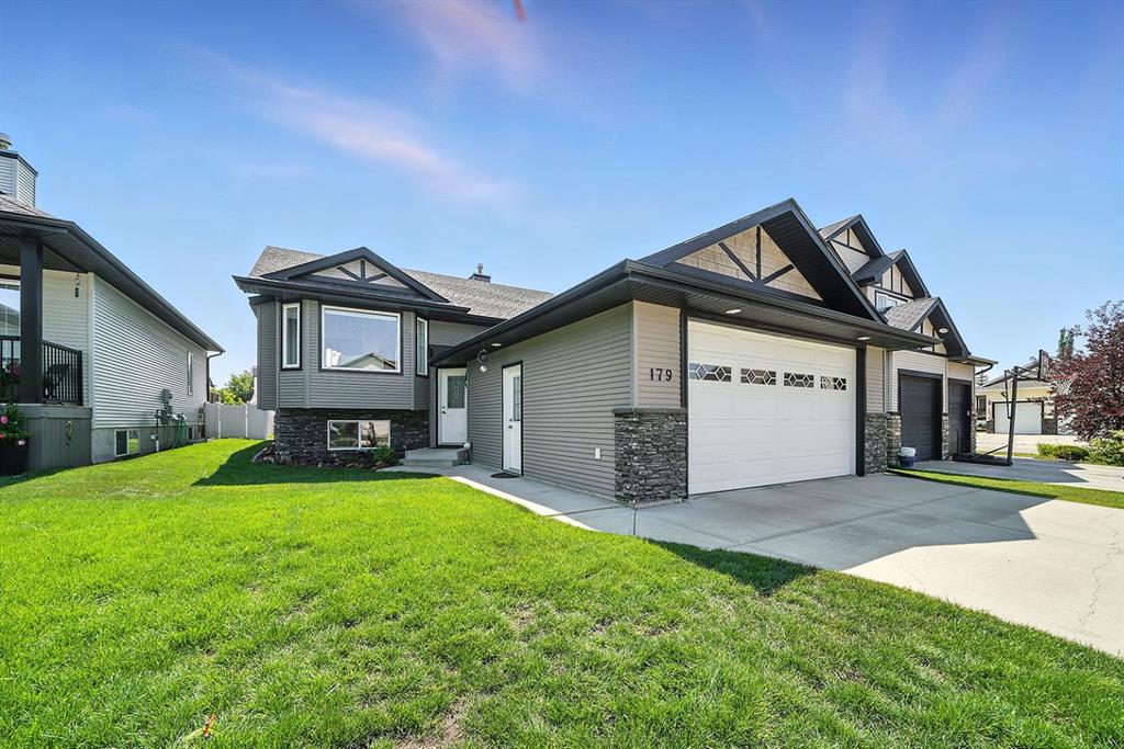 Picture of 179 Issard Close , Red Deer Real Estate Listing