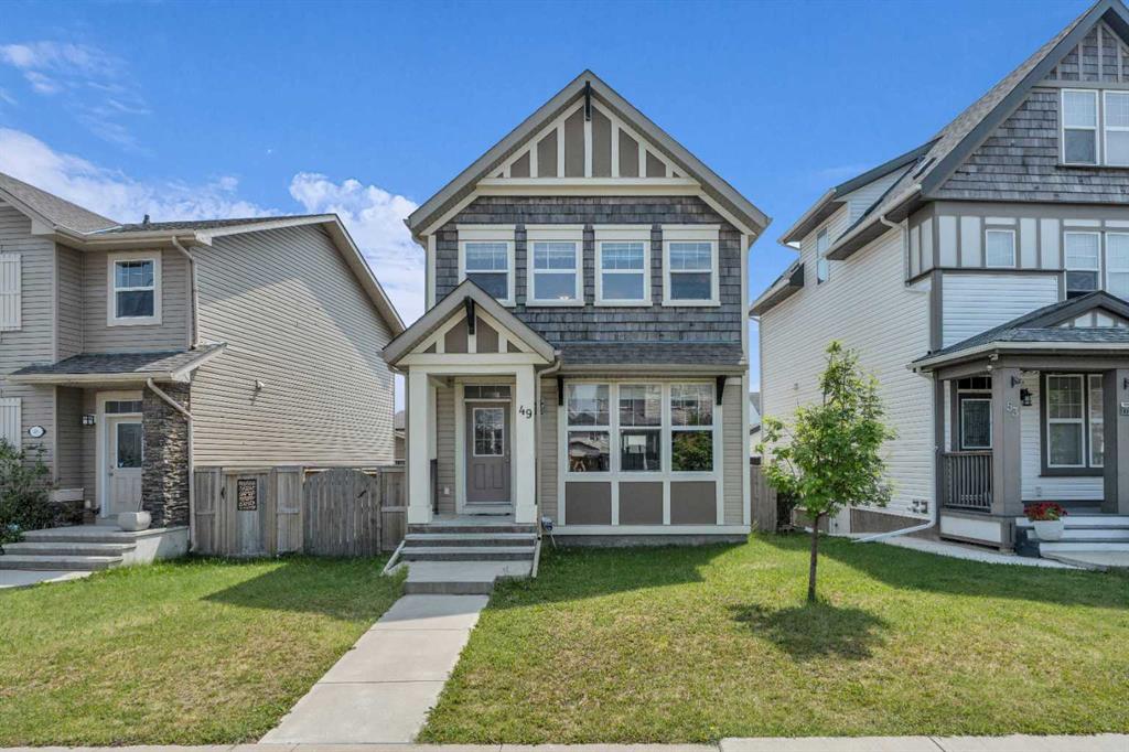 Picture of 49 Skyview Point Common NE, Calgary Real Estate Listing