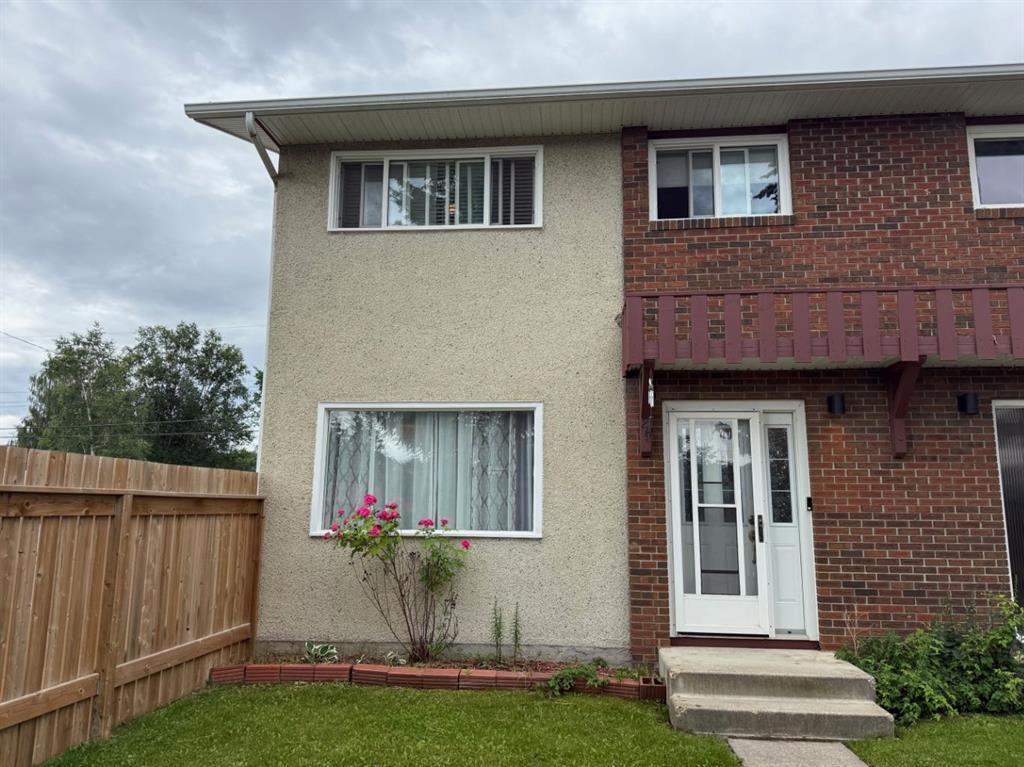 Picture of 26, 441 Switzer Drive , Hinton Real Estate Listing