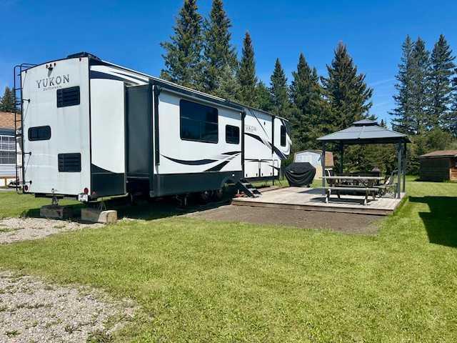 Picture of 7, 33051 Range Road 60  , Rural Mountain View County Real Estate Listing