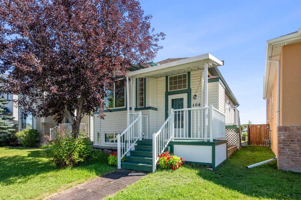 Picture of 104 Saddlemead Road NE, Calgary Real Estate Listing