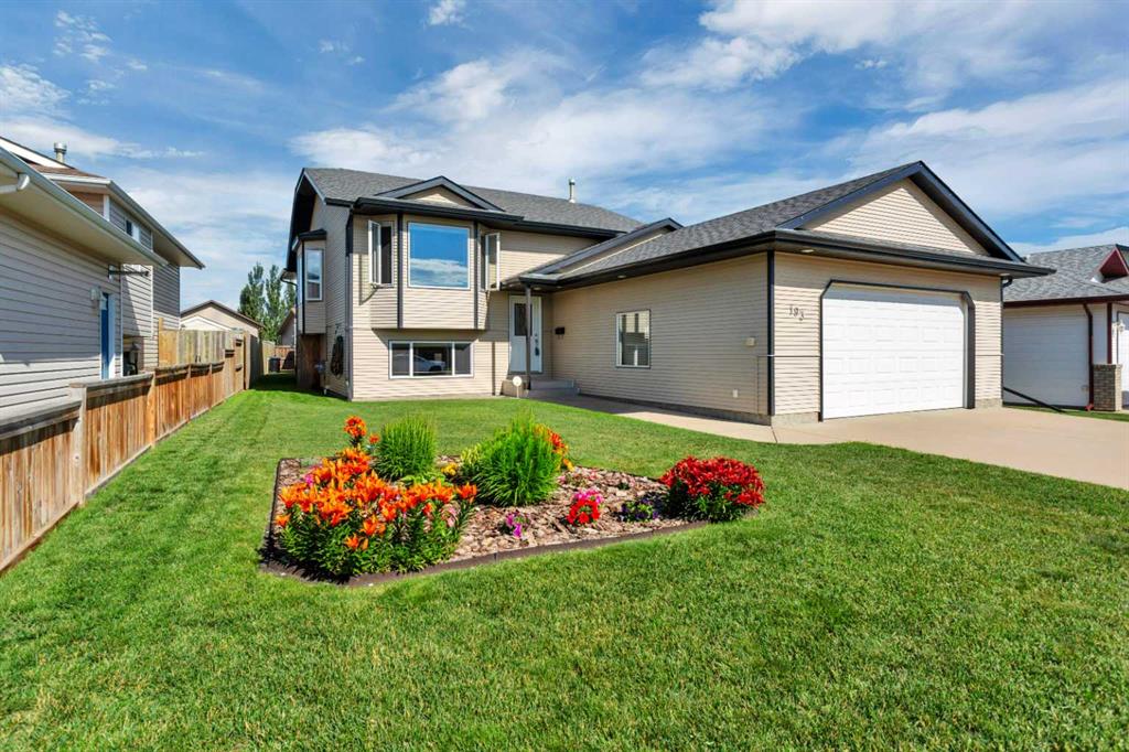 Picture of 193 Westgate Crescent , Blackfalds Real Estate Listing
