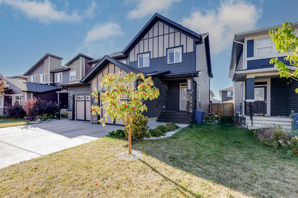 Picture of 521 Midtown Street SW, Airdrie Real Estate Listing