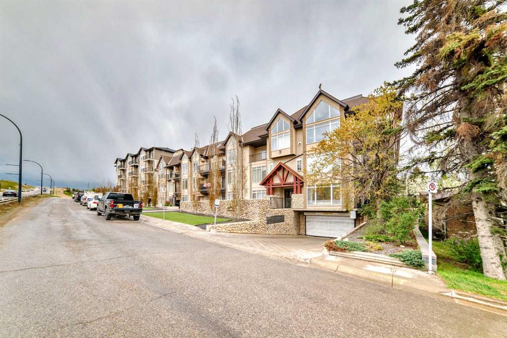 Picture of 208, 141 Mountain Street , Cochrane Real Estate Listing