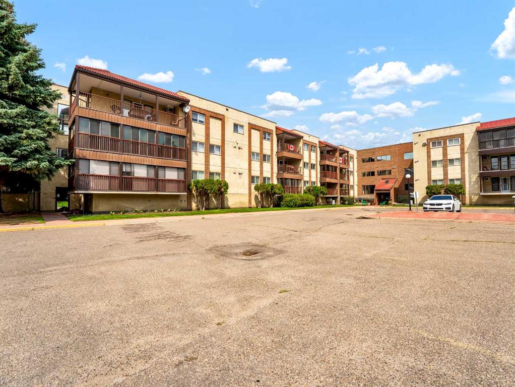 Picture of 225, 3090 15 Avenue SE, Medicine Hat Real Estate Listing