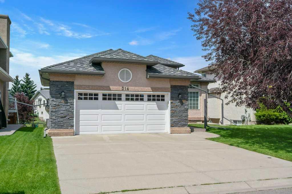 Picture of 314 Lakeside Greens Place , Chestermere Real Estate Listing