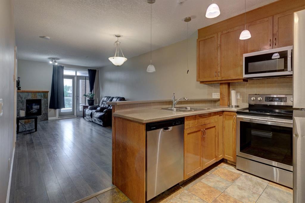 Picture of 309, 10 Hemlock Crescent SW, Calgary Real Estate Listing