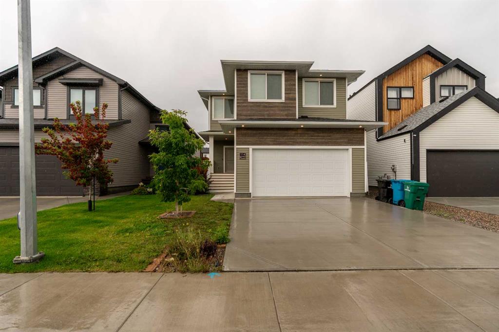 Picture of 114 Goldenrod Way W, Lethbridge Real Estate Listing