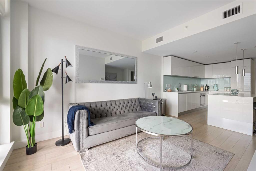 Picture of 1008, 1188 3 Street SE, Calgary Real Estate Listing