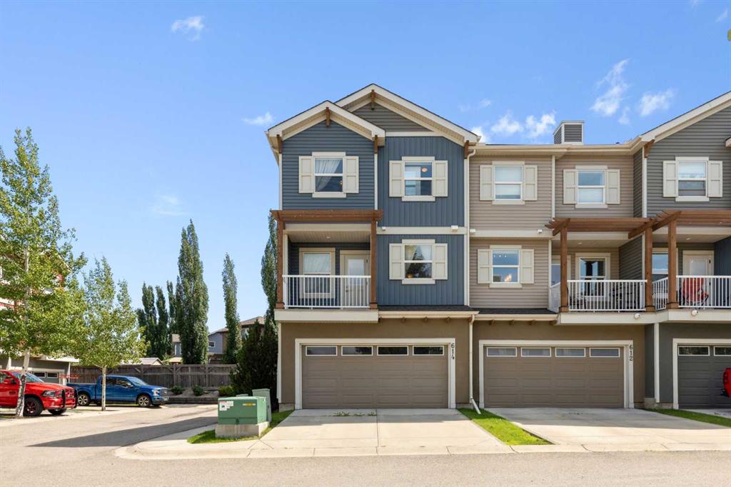 Picture of 614, 10 AUBURN BAY Avenue SE, Calgary Real Estate Listing