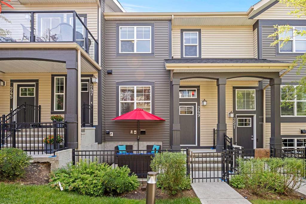 Picture of 249 Mckenzie Towne Square SE, Calgary Real Estate Listing