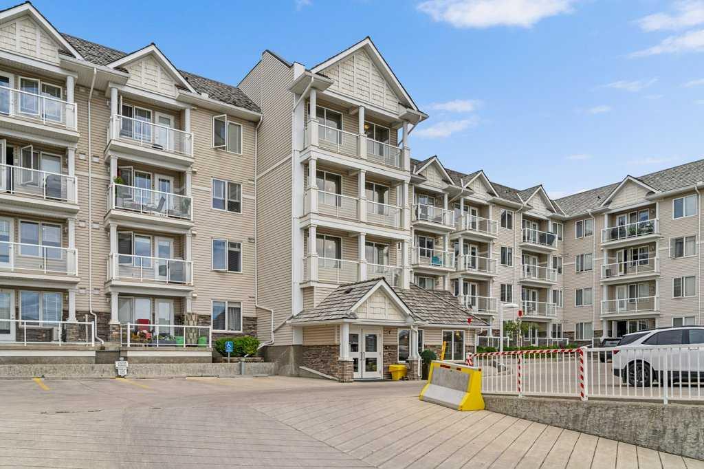 Picture of 222, 500 Rocky Vista Gardens NW, Calgary Real Estate Listing