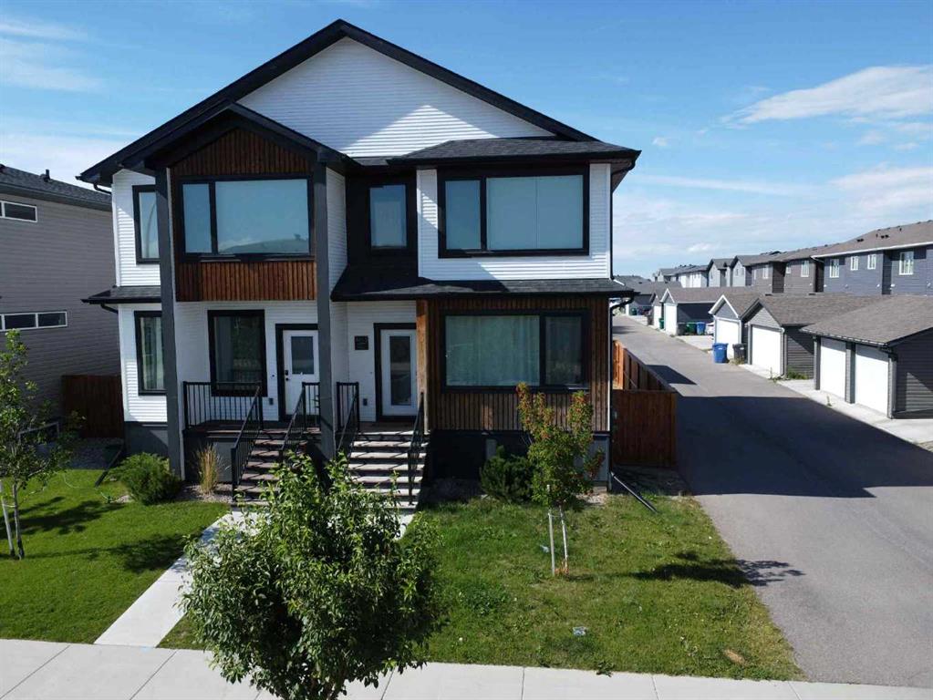 Picture of 4615 Fairmont Gate S, Lethbridge Real Estate Listing