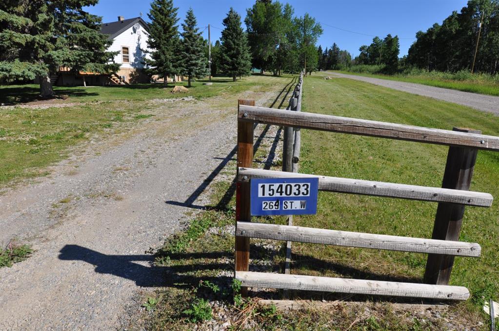 Picture of 154033 264 Street W, Rural Foothills County Real Estate Listing