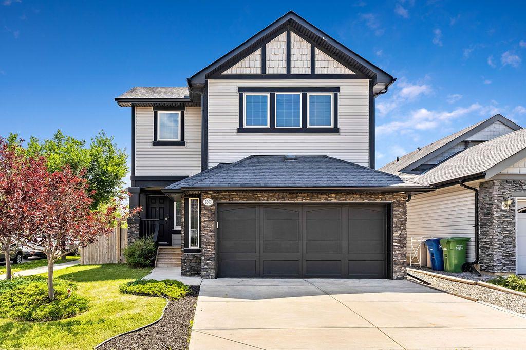 Picture of 1363 Kings Heights Road SE, Airdrie Real Estate Listing