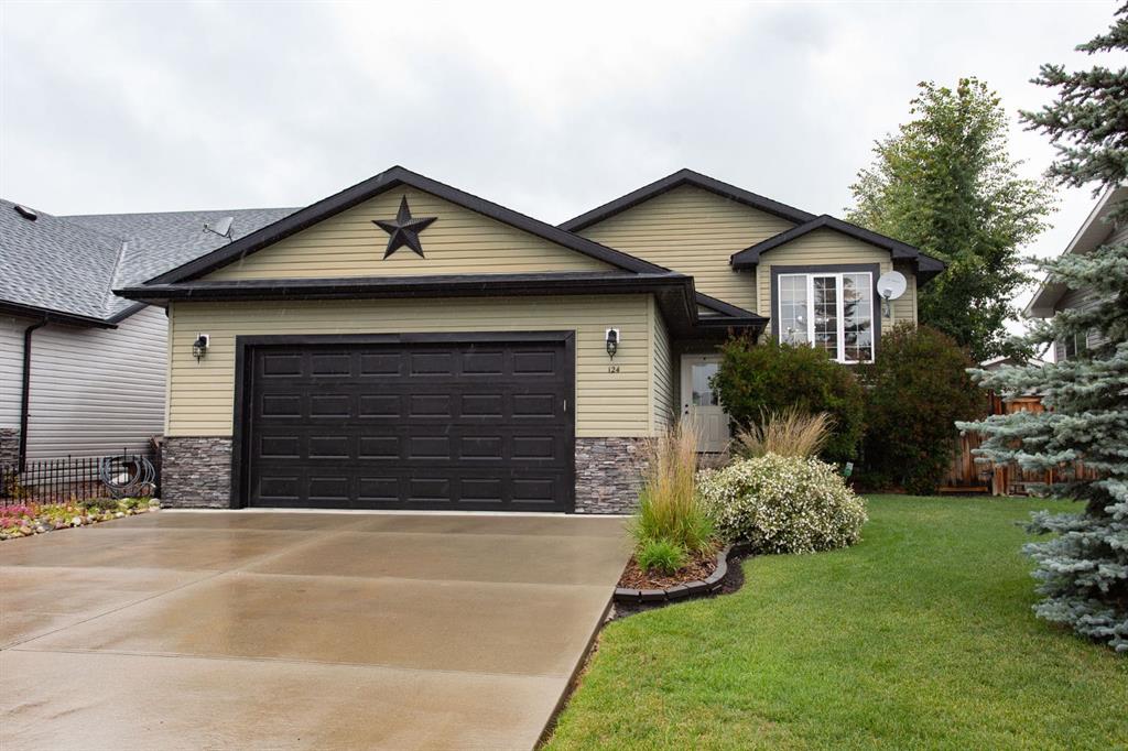 Picture of 124 12 Avenue , Sundre Real Estate Listing