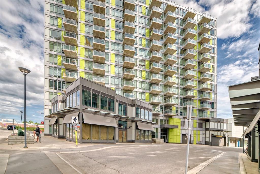 Picture of 801, 30 Brentwood Common NW, Calgary Real Estate Listing