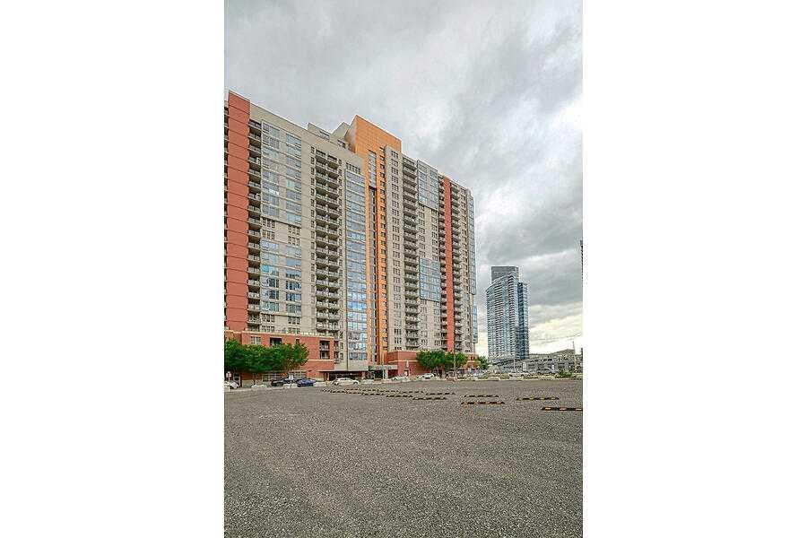 Picture of 904, 1053 10 Street SW, Calgary Real Estate Listing