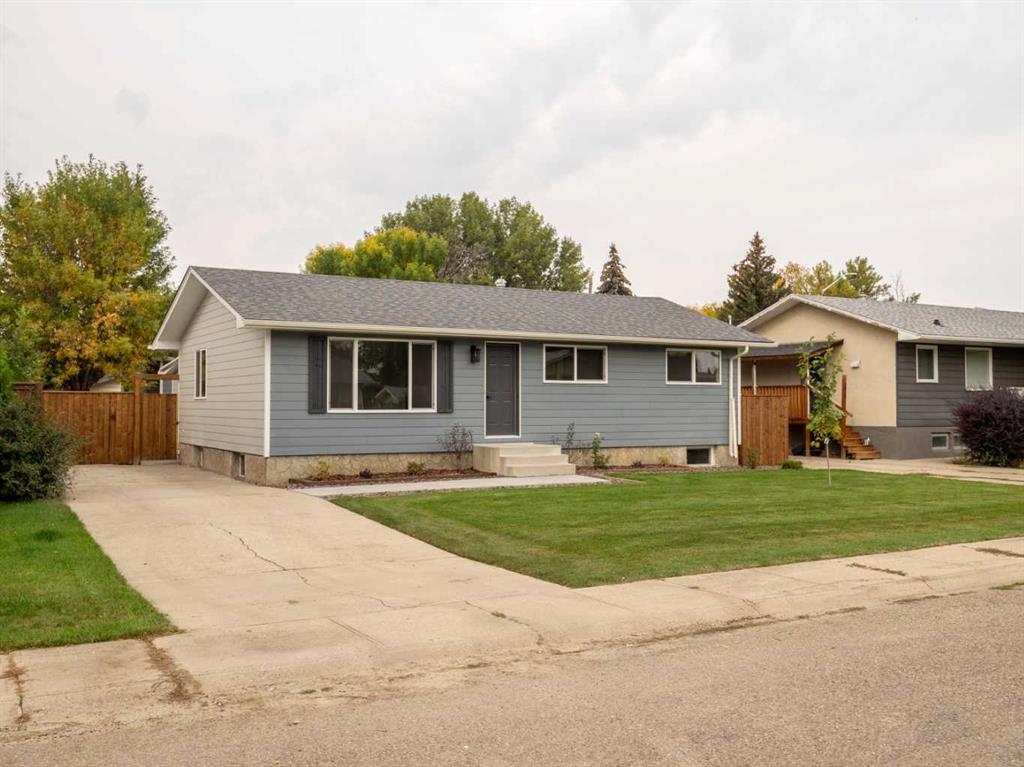 Picture of 1818 10A Street , Coaldale Real Estate Listing