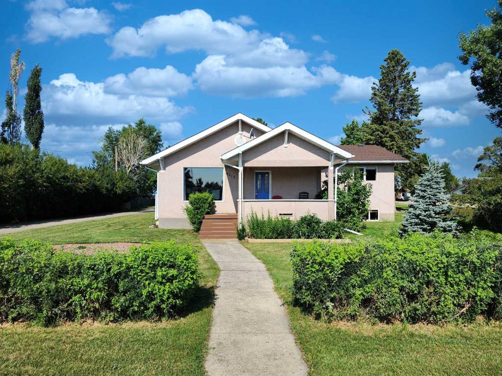 Picture of 4813 4 Street W, Claresholm Real Estate Listing