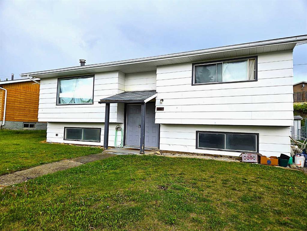 Picture of 10918 97 Avenue , Grande Cache Real Estate Listing