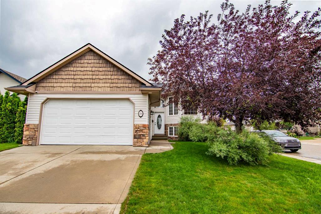 Picture of 216 Ackerman Crescent , Red Deer Real Estate Listing